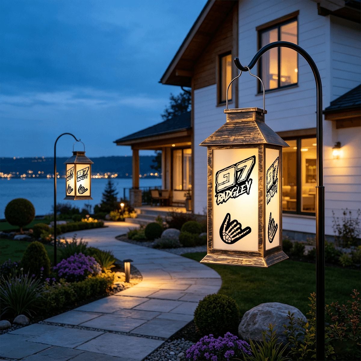Badgley #97 - Trackside Night Solar Lantern